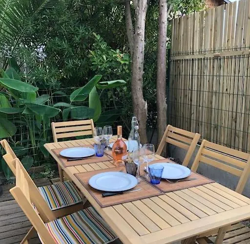 A Deux Pas Du Port, Jolie Maison Redecoree