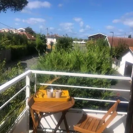 A Deux Pas Du Port, Jolie Maison Redecoree *