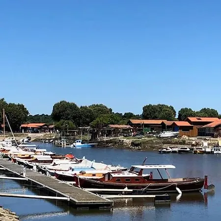 A Deux Pas Du Port, Jolie Maison Redecoree Ferienhaus