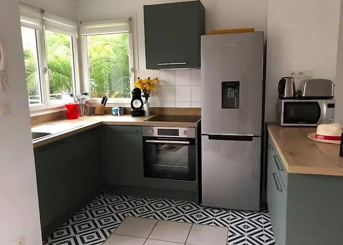 A Deux Pas Du Port, Jolie Maison Redecoree Semesterbostad La Teste-de-Buch