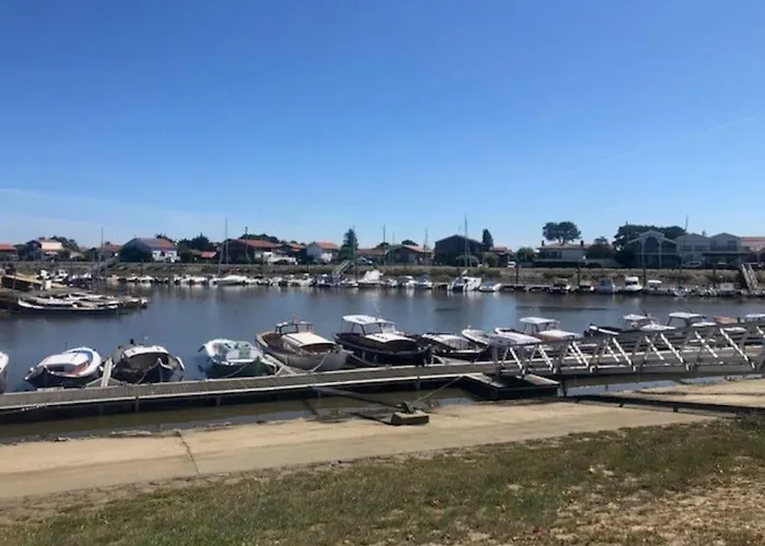 Prázdninový dům A Deux Pas Du Port, Jolie Maison Redecoree La Teste-de-Buch